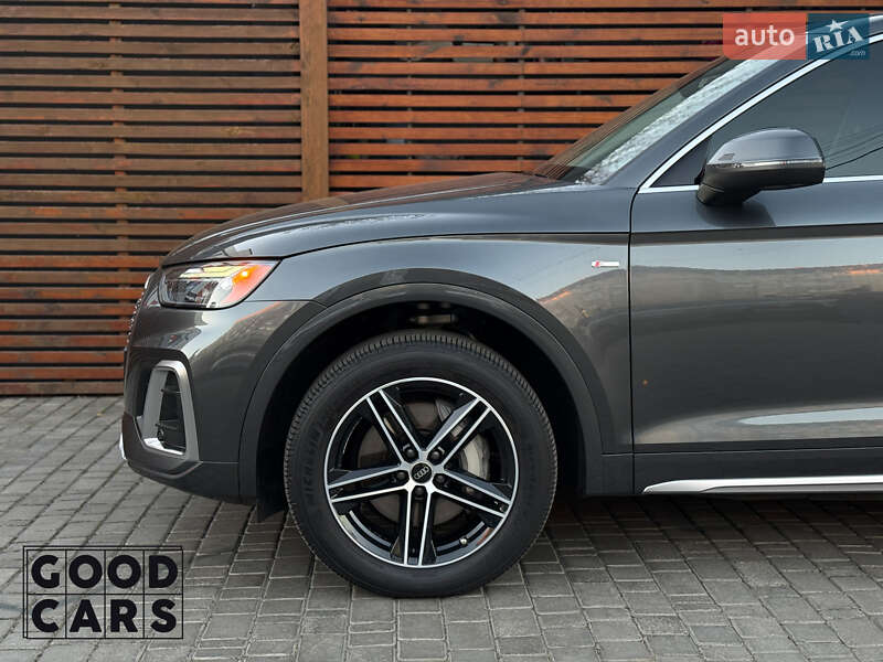 Позашляховик / Кросовер Audi Q5 2020 в Одесі