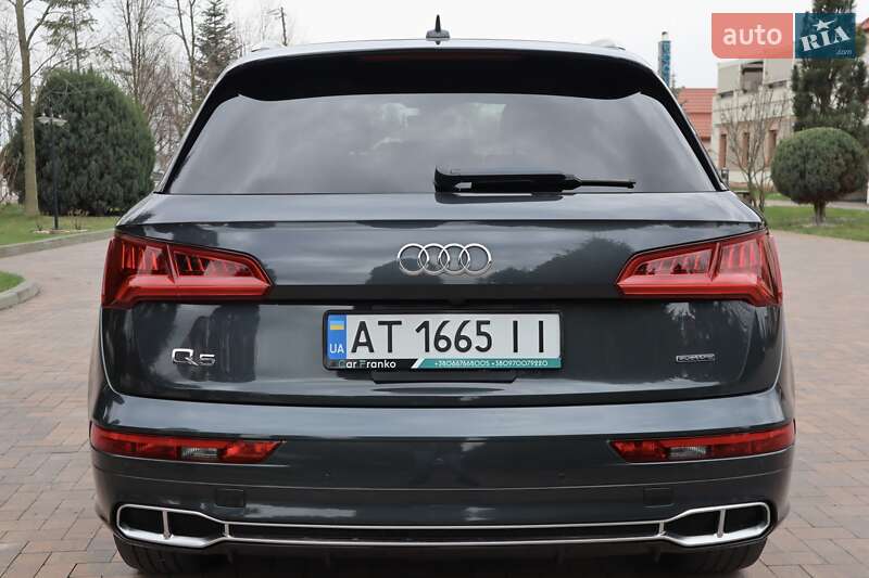 Внедорожник / Кроссовер Audi Q5 2019 в Ивано-Франковске