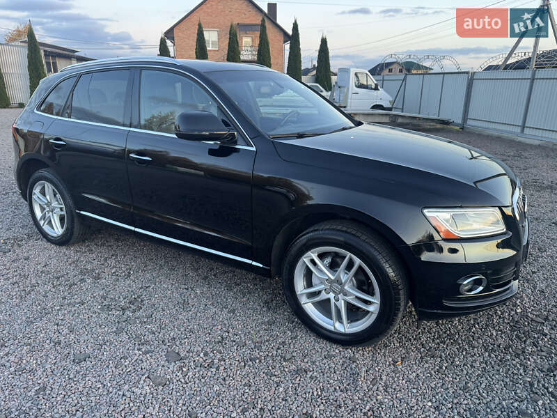 Позашляховик / Кросовер Audi Q5 2016 в Луцьку