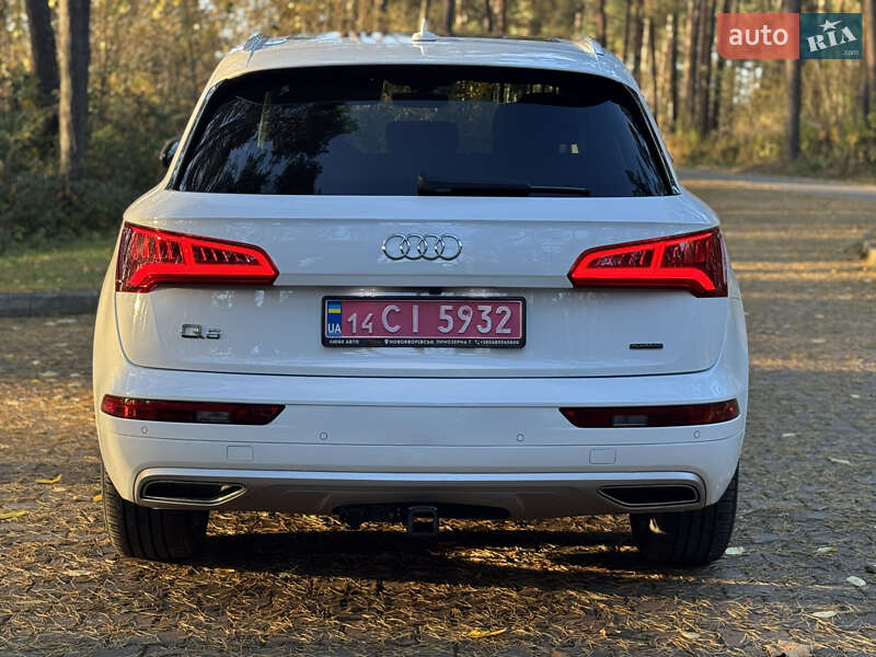 Позашляховик / Кросовер Audi Q5 2020 в Львові фото 5 Позашляховик / Кросовер Audi Q5 2020 в Львові