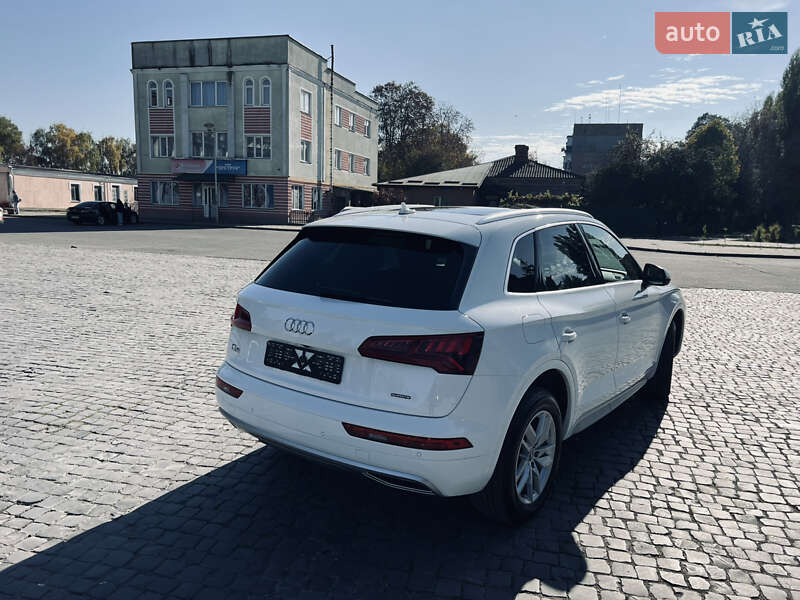 Позашляховик / Кросовер Audi Q5 2020 в Кам'янець-Подільському фото 6 Позашляховик / Кросовер Audi Q5 2020 в Кам'янець-Подільському