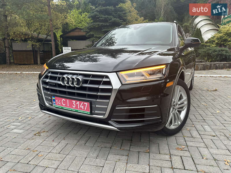 Позашляховик / Кросовер Audi Q5 2019 в Києві фото 5 Позашляховик / Кросовер Audi Q5 2019 в Києві