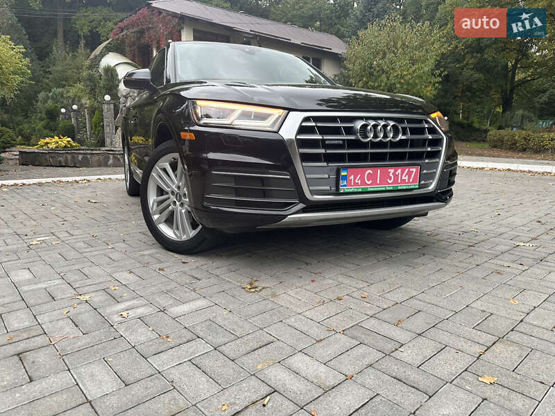 Позашляховик / Кросовер Audi Q5 2019 в Києві фото 31 Позашляховик / Кросовер Audi Q5 2019 в Києві