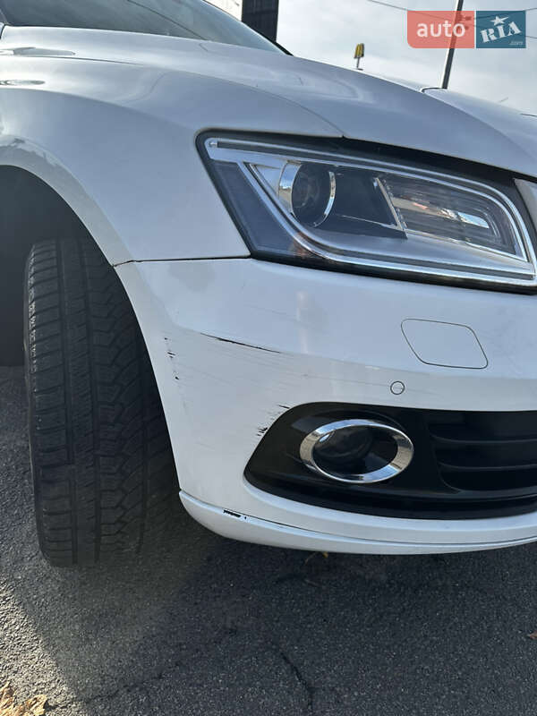 Позашляховик / Кросовер Audi Q5 2014 в Києві