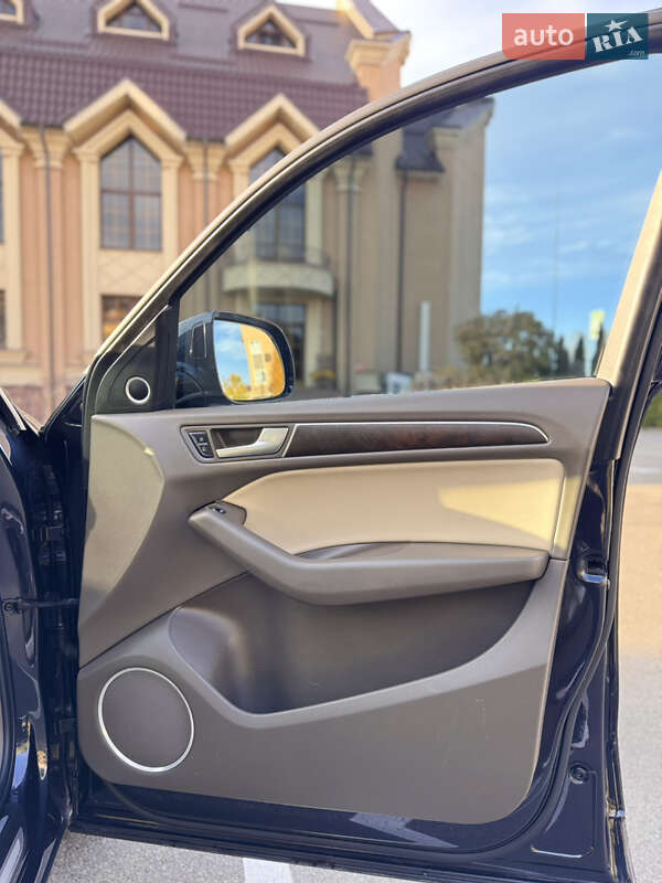 Внедорожник / Кроссовер Audi Q5 2016 в Киеве