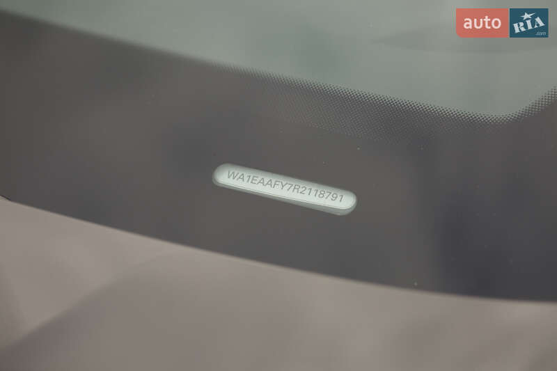 Позашляховик / Кросовер Audi Q5 2024 в Шептицькому