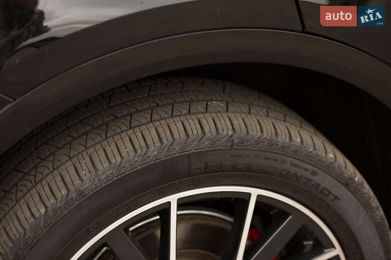 Позашляховик / Кросовер Audi Q5 2024 в Шептицькому