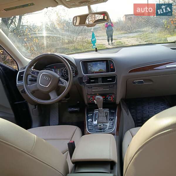 Внедорожник / Кроссовер Audi Q5 2012 в Белой Церкви