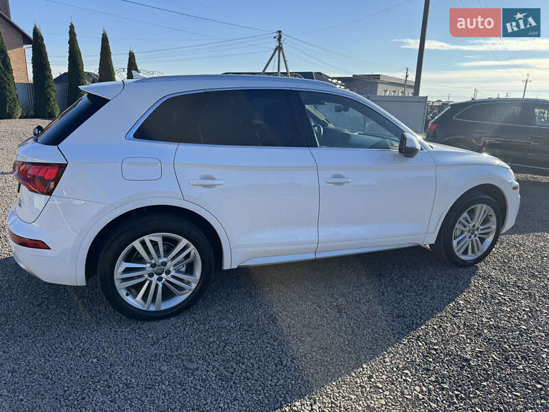 Позашляховик / Кросовер Audi Q5 2018 в Луцьку фото 9 Позашляховик / Кросовер Audi Q5 2018 в Луцьку