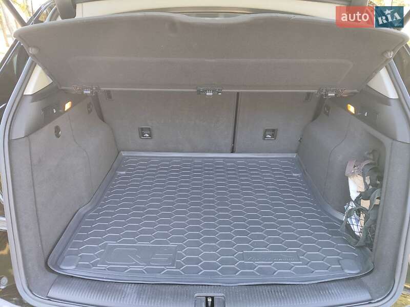 Внедорожник / Кроссовер Audi Q5 2016 в Ковеле фото 23 Внедорожник / Кроссовер Audi Q5 2016 в Ковеле