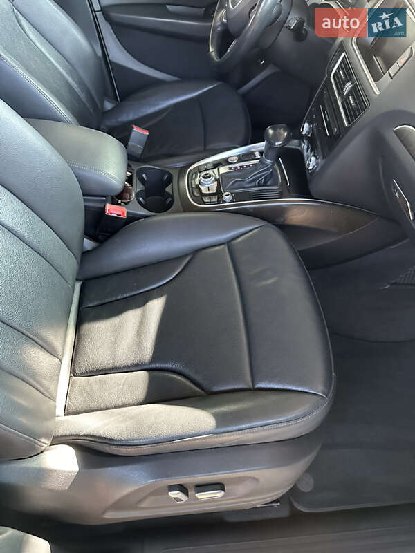 Позашляховик / Кросовер Audi Q5 2014 в Києві фото 10 Позашляховик / Кросовер Audi Q5 2014 в Києві