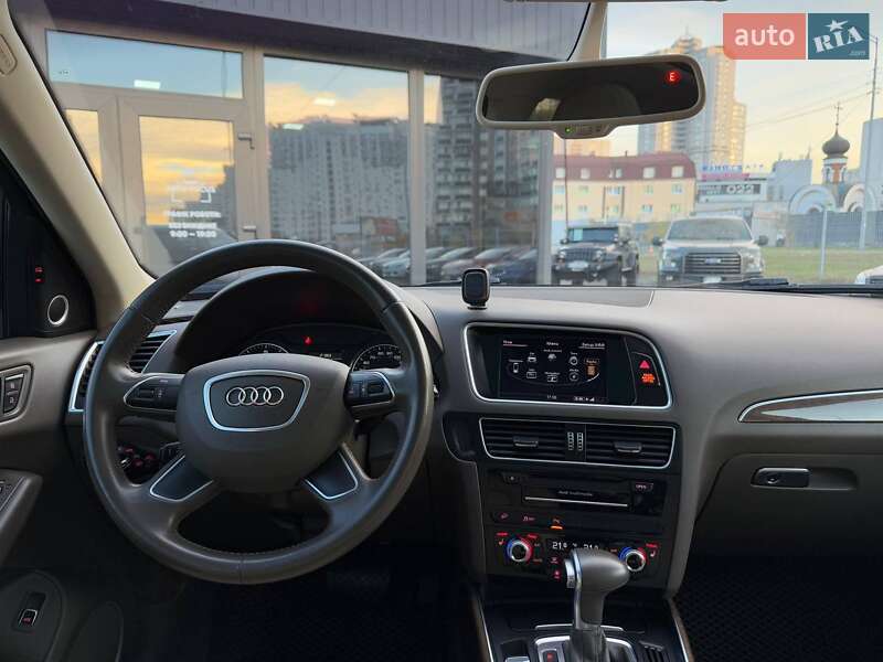Внедорожник / Кроссовер Audi Q5 2016 в Киеве