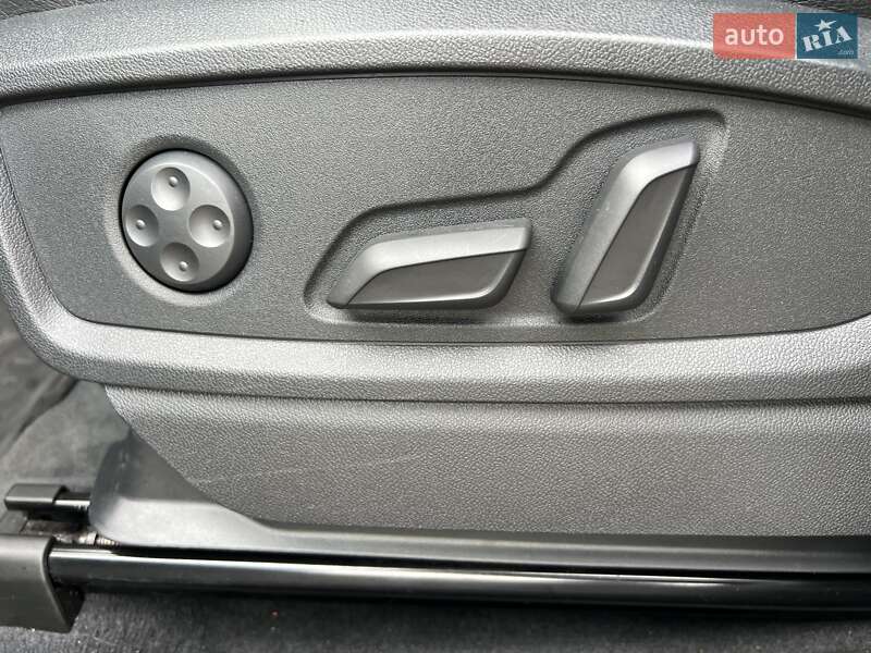 Внедорожник / Кроссовер Audi Q5 2020 в Киеве фото 21 Внедорожник / Кроссовер Audi Q5 2020 в Киеве