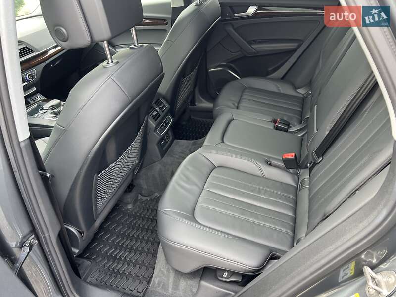 Внедорожник / Кроссовер Audi Q5 2020 в Киеве фото 28 Внедорожник / Кроссовер Audi Q5 2020 в Киеве