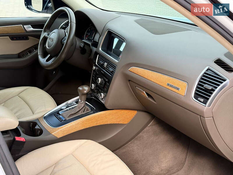 Позашляховик / Кросовер Audi Q5 2013 в Одесі