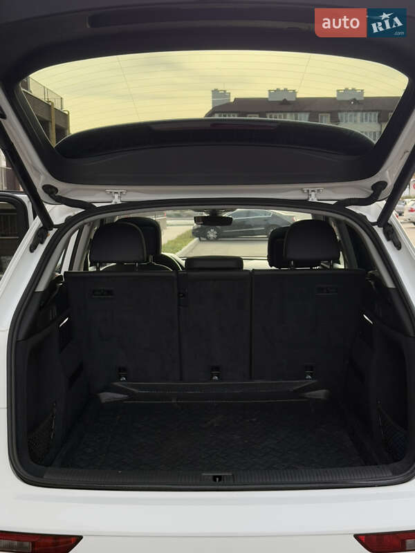 Внедорожник / Кроссовер Audi Q5 2017 в Киеве фото 43 Внедорожник / Кроссовер Audi Q5 2017 в Киеве