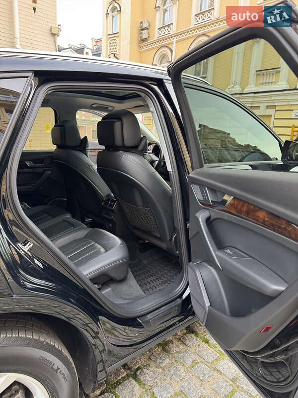 Внедорожник / Кроссовер Audi Q5 2017 в Киеве фото 12 Внедорожник / Кроссовер Audi Q5 2017 в Киеве