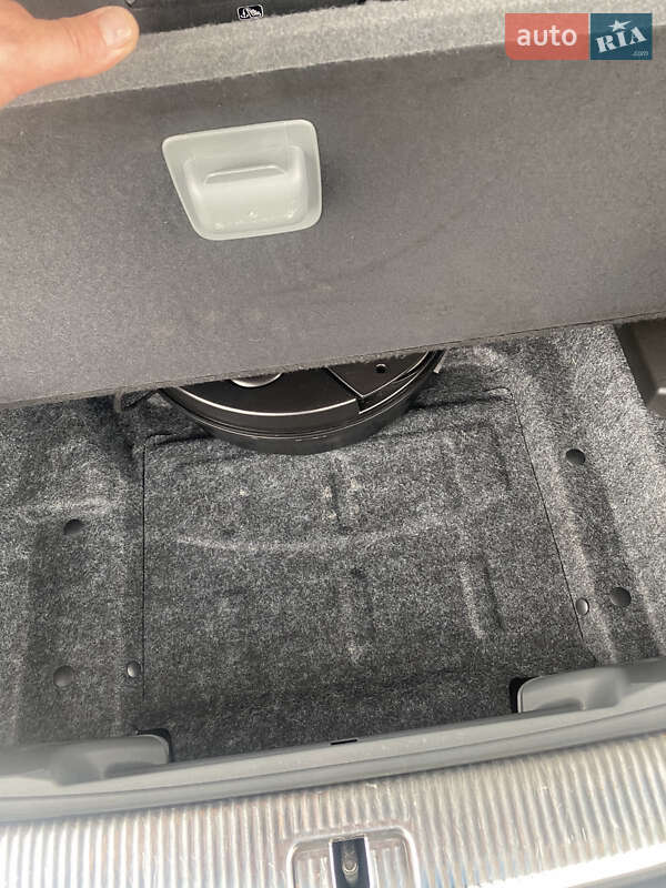 Внедорожник / Кроссовер Audi Q5 2015 в Нововолынске фото 22 Внедорожник / Кроссовер Audi Q5 2015 в Нововолынске