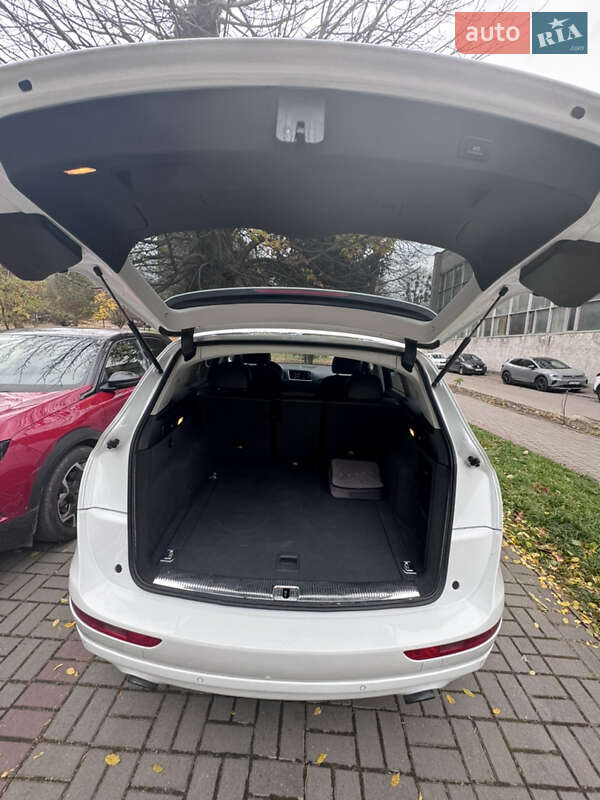 Позашляховик / Кросовер Audi Q5 2014 в Львові фото 12 Позашляховик / Кросовер Audi Q5 2014 в Львові