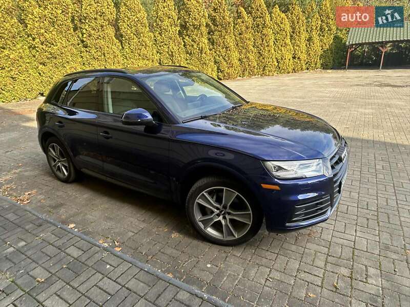 Внедорожник / Кроссовер Audi Q5 2018 в Львове фото 2 Внедорожник / Кроссовер Audi Q5 2018 в Львове