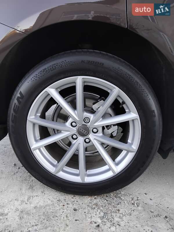 Позашляховик / Кросовер Audi Q5 2013 в Одесі