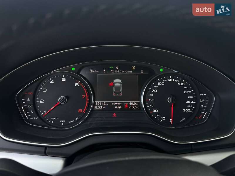 Внедорожник / Кроссовер Audi Q5 2023 в Ровно