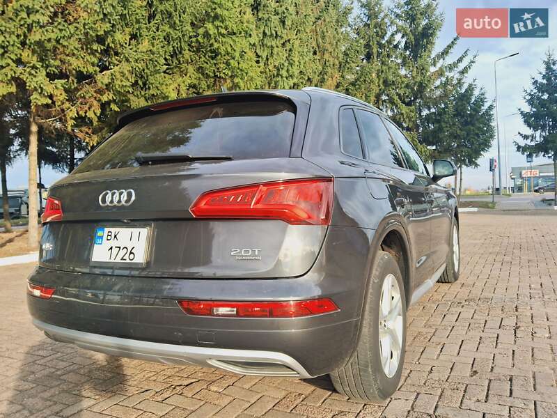 Внедорожник / Кроссовер Audi Q5 2018 в Ровно фото 6 Внедорожник / Кроссовер Audi Q5 2018 в Ровно