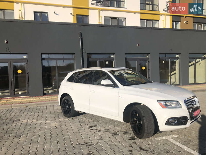 Позашляховик / Кросовер Audi Q5 2013 в Луцьку
