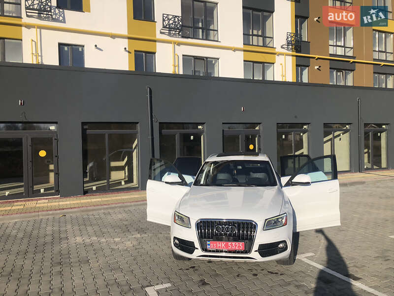 Позашляховик / Кросовер Audi Q5 2013 в Луцьку