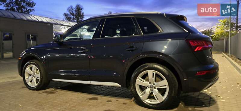 Позашляховик / Кросовер Audi Q5 2018 в Дніпрі фото 31 Позашляховик / Кросовер Audi Q5 2018 в Дніпрі