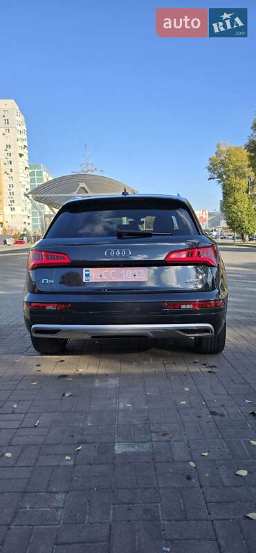 Позашляховик / Кросовер Audi Q5 2018 в Дніпрі фото 68 Позашляховик / Кросовер Audi Q5 2018 в Дніпрі