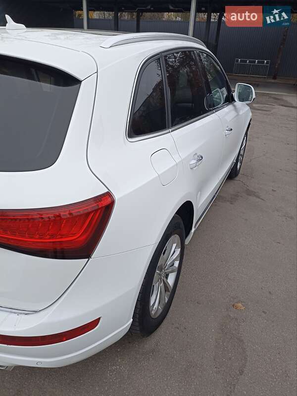 Позашляховик / Кросовер Audi Q5 2016 в Кропивницькому