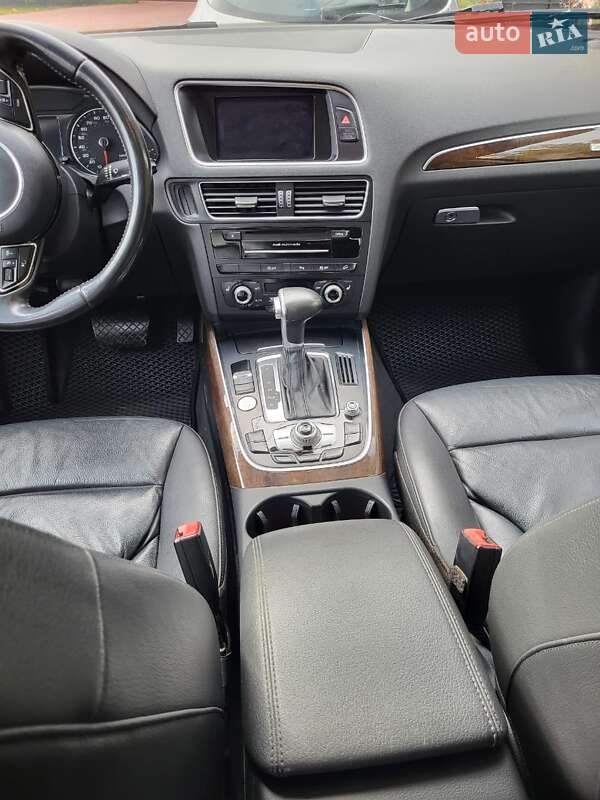 Позашляховик / Кросовер Audi Q5 2015 в Києві фото 17 Позашляховик / Кросовер Audi Q5 2015 в Києві