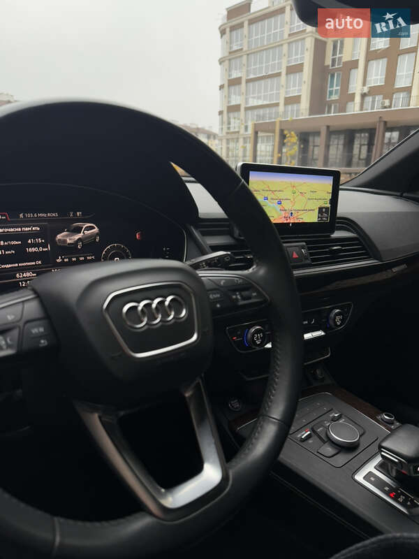Позашляховик / Кросовер Audi Q5 2019 в Сумах фото 21 Позашляховик / Кросовер Audi Q5 2019 в Сумах