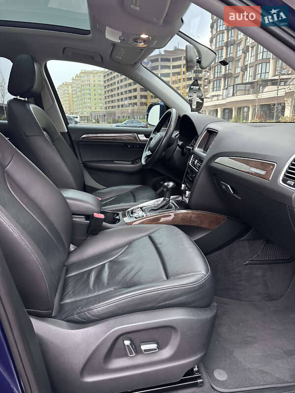 Позашляховик / Кросовер Audi Q5 2015 в Києві
