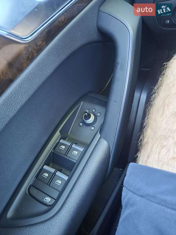 Позашляховик / Кросовер Audi Q5 2018 в Львові