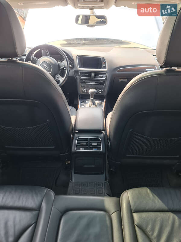Позашляховик / Кросовер Audi Q5 2015 в Чернівцях фото 10 Позашляховик / Кросовер Audi Q5 2015 в Чернівцях