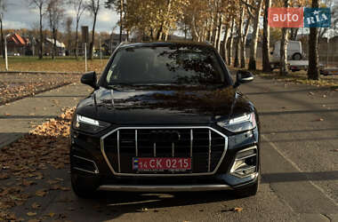 Внедорожник / Кроссовер Audi Q5 2021 в Ужгороде