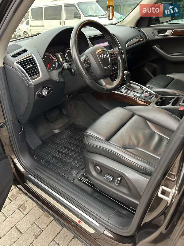 Позашляховик / Кросовер Audi Q5 2012 в Дрогобичі фото 24 Позашляховик / Кросовер Audi Q5 2012 в Дрогобичі