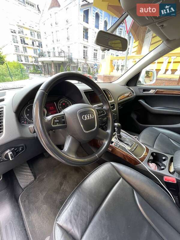 Внедорожник / Кроссовер Audi Q5 2012 в Киеве фото 13 Внедорожник / Кроссовер Audi Q5 2012 в Киеве
