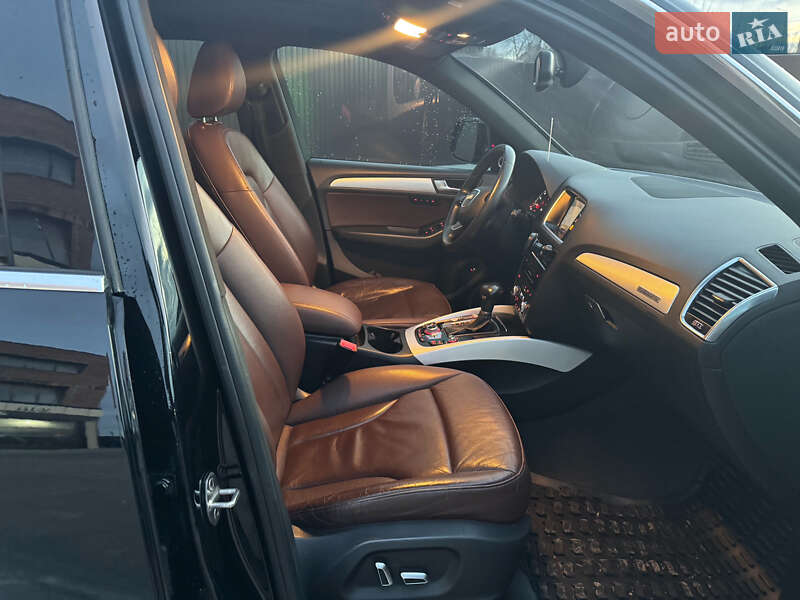 Внедорожник / Кроссовер Audi Q5 2016 в Ивано-Франковске фото 24 Внедорожник / Кроссовер Audi Q5 2016 в Ивано-Франковске