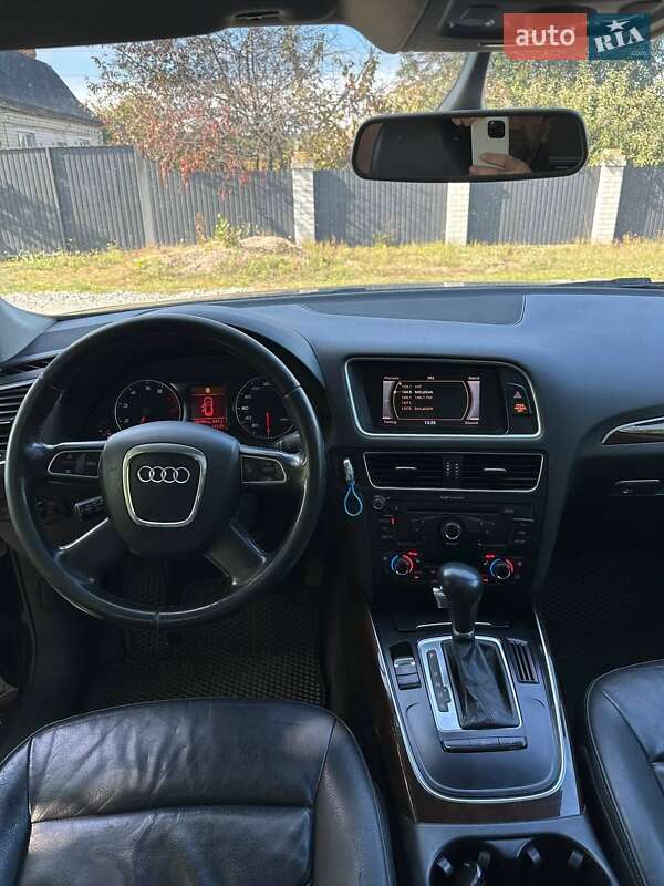 Позашляховик / Кросовер Audi Q5 2010 в Черкасах