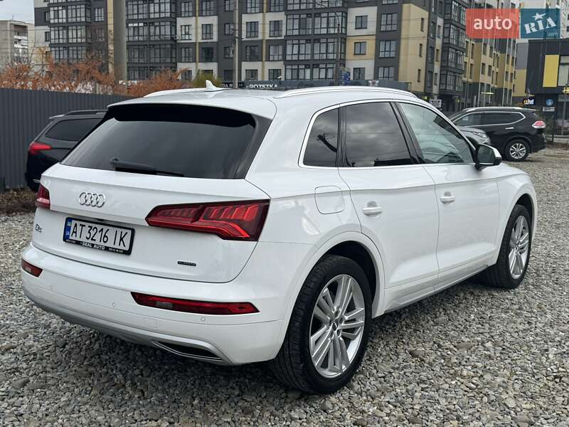 Внедорожник / Кроссовер Audi Q5 2019 в Ивано-Франковске