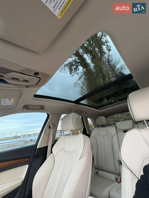 Позашляховик / Кросовер Audi Q5 2023 в Києві