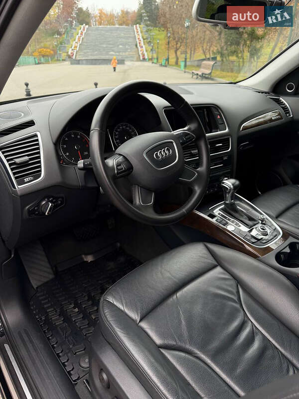 Внедорожник / Кроссовер Audi Q5 2015 в Харькове