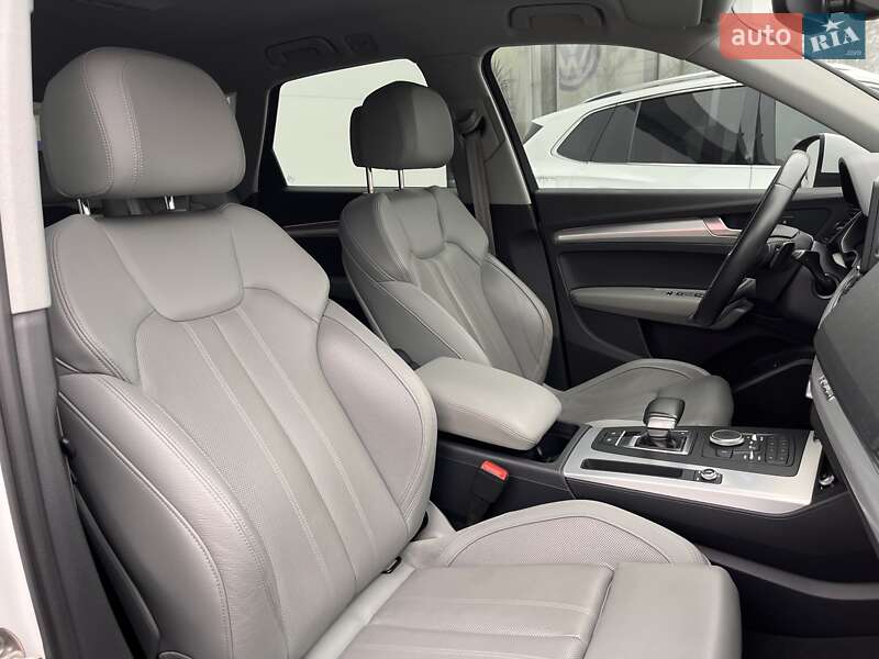 Внедорожник / Кроссовер Audi Q5 2017 в Житомире фото 32 Внедорожник / Кроссовер Audi Q5 2017 в Житомире