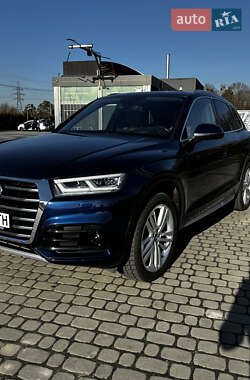 Внедорожник / Кроссовер Audi Q5 2017 в Львове