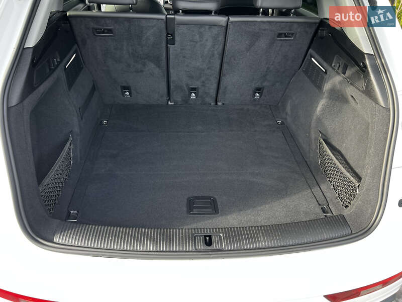 Внедорожник / Кроссовер Audi Q5 2021 в Луцке фото 24 Внедорожник / Кроссовер Audi Q5 2021 в Луцке