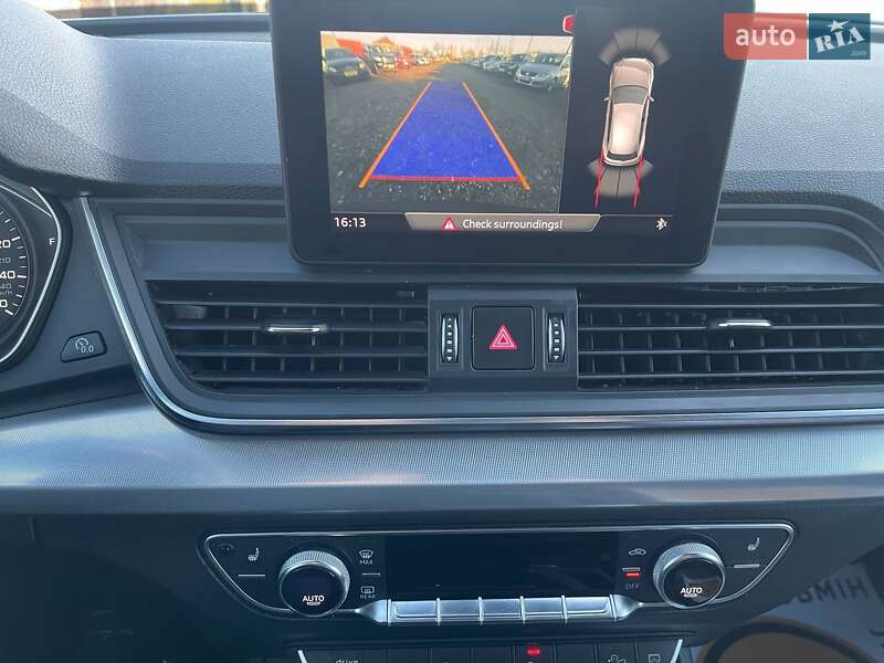 Позашляховик / Кросовер Audi Q5 2020 в Ужгороді