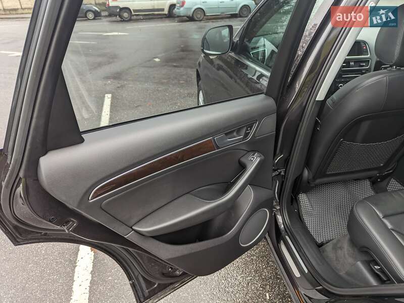 Внедорожник / Кроссовер Audi Q5 2013 в Виннице